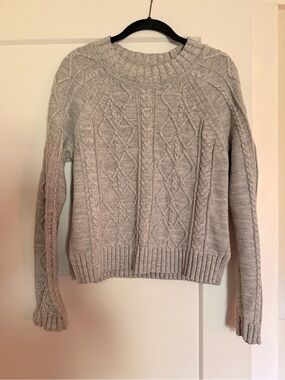 GAP Light Gray Cable Crewneck Sweater